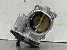 Load image into Gallery viewer, Throttle Body Cadillac XT5 2017 - NW460950