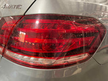 Load image into Gallery viewer, OUTER TAIL LIGHT LAMP E250 Van E250D E300 E350 E400 E550 E63 14-16 Right - NW460969