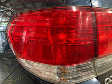 Load image into Gallery viewer, OUTER TAIL LIGHT LAMP Honda Odyssey 2008 08 2009 09 2010 10 Left - NW460966