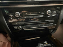 Load image into Gallery viewer, FRONT TEMPERATURE CONTROLS BMW X5 X5M 14 15 16 17 18 - NW460615