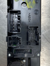 Load image into Gallery viewer, FRONT TEMPERATURE CONTROLS BMW X5 X5M X6 X6M 2007-2014 - NW461587