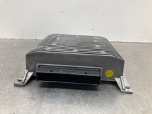 Load image into Gallery viewer, Radio Volkswagen Beetle 2013 - NW461714