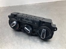 Load image into Gallery viewer, Temperature Controls Volkswagen Beetle 2013 - NW461589