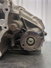 Load image into Gallery viewer, TRANSFER CASE Titan Pathfinder Frontier 2005 05 06 07 08 09 10 11 12 13 Auto - NW462216