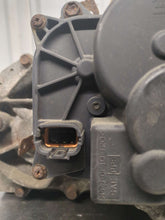 Load image into Gallery viewer, TRANSFER CASE Titan Pathfinder Frontier 2005 05 06 07 08 09 10 11 12 13 Auto - NW462216