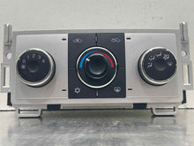 Load image into Gallery viewer, TEMPERATURE CONTROLS Chevrolet Malibu 08 09 10 11 12 - NW462085