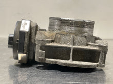Load image into Gallery viewer, THROTTLE BODY Malibu Allure HHR 2008 08 2009 09 2010 10 - NW462217