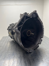 Load image into Gallery viewer, MANUAL TRANSMISSION 320i 323i 323ic 323is 325ci 325i 525i 98-05 - NW462601