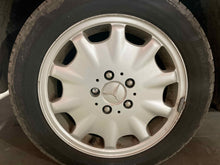 Load image into Gallery viewer, WHEEL Mercedes E300D E320 E430 1996 96 1997 97 98 99 - NW580842