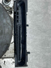 Load image into Gallery viewer, ABS PUMP Santa Fe 2007 07 2008 08 2009 09 - NW463214