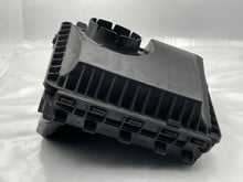 Load image into Gallery viewer, Air Cleaner Box MONTE CARLO 2004 - NW465490