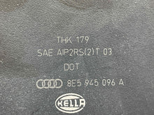 Load image into Gallery viewer, OUTER TAIL LIGHT LAMP Audi A4 Rs4 S4 05 06 07 08 Right - NW465898