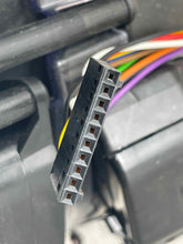 Load image into Gallery viewer, Speedometer Cluster Chevrolet Corvette 2004 - NW466411