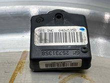 Load image into Gallery viewer, Wheel Rim Chevrolet Corvette 2004 - NW466461