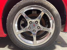 Load image into Gallery viewer, Wheel Rim Chevrolet Corvette 2004 - NW466463