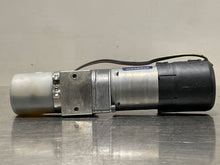 Load image into Gallery viewer, CONVERTIBLE TOP MOTOR Mini Cooper Mini 1 09 10 11 12 13 14 15 - NW466557