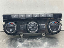 Load image into Gallery viewer, Temperature Controls Volkswagen Passat 2017 - NW466628