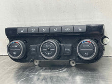 Load image into Gallery viewer, Temperature Controls Volkswagen Passat 2017 - NW466628