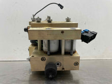 Load image into Gallery viewer, ABS Pump Chevrolet Corvette 1994 - NW467503