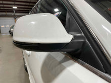 Load image into Gallery viewer, SIDE VIEW DOOR MIRROR Audi Q5 09 10 11 12 13 14 Right - NW467605