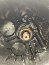 Load image into Gallery viewer, MANUAL TRANSMISSION Cooper Mini 1 2002 02 2003 03 2004 04 - NW467922
