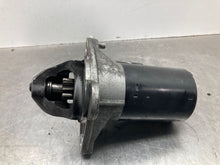 Load image into Gallery viewer, Starter Mini cooper 2002 02 03 04 05 06 07 08 Manual - NW467893