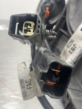 Load image into Gallery viewer, RADIATOR FAN ASSEMBLY Jaguar X Type 2002 02 03 04 05 - NW468011