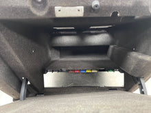 Load image into Gallery viewer, Glove Box Door RANGE ROVER 2006 - NW468551