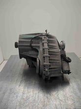 Load image into Gallery viewer, TRANSFER CASE Ml 320 Ml 350 98 99 00 01 02 03 04 05 - NW468272