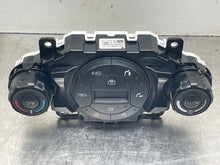 Load image into Gallery viewer, Temperature Controls Ford Fiesta 2016 - NW468170