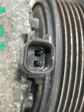 Load image into Gallery viewer, AC A/C AIR CONDITIONING COMPRESSOR Fiesta 14 15 16 17 18 19 - NW468080