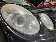 Load image into Gallery viewer, HEADLIGHT LAMP ASSEMBLY E320 E350 E500 E55 03 04 05 06 Right - NW468565