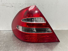 Load image into Gallery viewer, TAIL LIGHT LAMP ASSEMBLY E350 E320 E500 E55 03 04 05 06 Left - NW468736