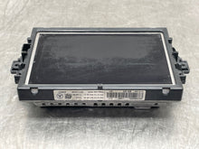 Load image into Gallery viewer, INFO-GPS SCREEN C250 C300 C350 C63 Gl350 Gl450 Gl550 GL63 AMG ML350 12-16 - NW468569