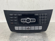 Load image into Gallery viewer, RADIO Mercedes-Benz C250 C300 C350 C63 2012 12 - NW468644