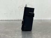 Load image into Gallery viewer, FUEL PUMP CONTROL MODULE COMPUTER B250 C250 C300 C350 C63 E250D 11-15 - NW468397