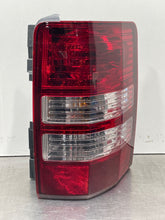 Load image into Gallery viewer, TAIL LIGHT LAMP Jeep Liberty 08 09 10 11 12 Right - NW468727