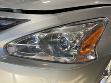 Load image into Gallery viewer, HEADLIGHT LAMP ASSEMBLY Altima 2013 13 2014 14 2015 15 Left - NW469204