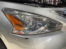 Load image into Gallery viewer, HEADLIGHT LAMP ASSEMBLY Altima 2013 13 2014 14 2015 15 Right - NW469205