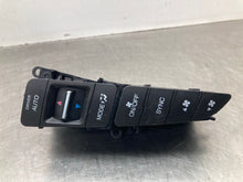 Load image into Gallery viewer, TEMPERATURE CONTROLS Acura TL 09 10 11 12 13 14 Left - NW469194