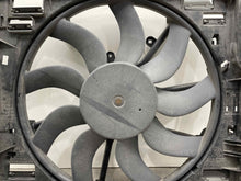 Load image into Gallery viewer, RADIATOR FAN ASSEMBLY 535i 535i Gt 640I 740i 740il Active 5 10-17 - NW469086