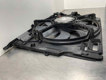 Load image into Gallery viewer, RADIATOR FAN ASSEMBLY 535i 535i Gt 640I 740i 740il Active 5 10-17 - NW469086