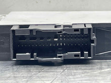 Load image into Gallery viewer, BODY CONTROL MODULE COMPUTER 528i 535i 550i Active 5 M5 11-13 - NW469023