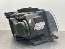 Load image into Gallery viewer, Headlight Lamp Assembly Land Rover LR2 2015 - NW469557