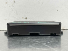 Load image into Gallery viewer, SUSPENSION CONTROL MODULE COMPUTER Vanden Pl XJ XJL XJR 10-14 - NW469729