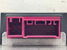 Load image into Gallery viewer, Fuel pump computer BMW 330i 328i 528i 525i 530i 2004 04 05 06 07 08 - 11 - NW470570
