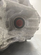 Load image into Gallery viewer, Transmission RAV4 2015 - NW470932