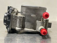 Load image into Gallery viewer, THROTTLE BODY Toyota Highlander Camry Scion TC Rav 4 Sienna Venza 2009 09 10 11 - NW470918