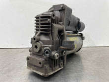 Load image into Gallery viewer, AIR RIDE COMPRESSOR CL550 CL600 CL63 CL65 S350 S400 S450 07-14 - NW470520