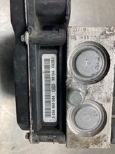 Load image into Gallery viewer, ABS ANTI-LOCK BRAKE PUMP Honda CR-V 2007 07 2008 08 2009 09 - NW471003